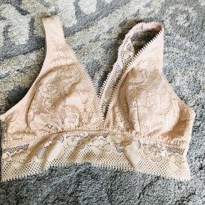 Arie Bralette